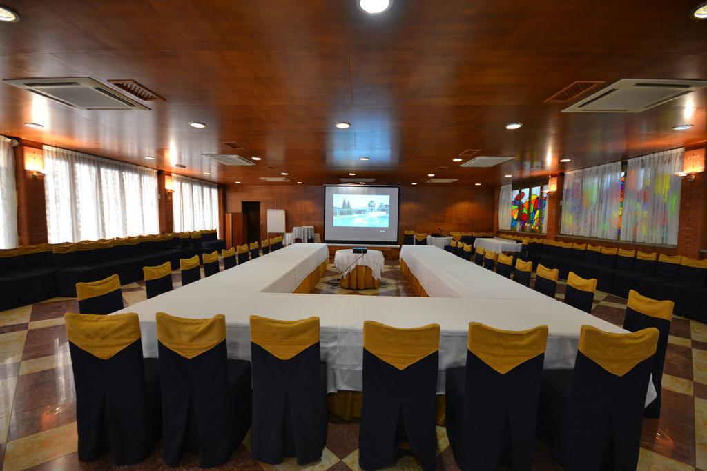 Hotel Restaurant Sol I VI Lavern Luaran gambar